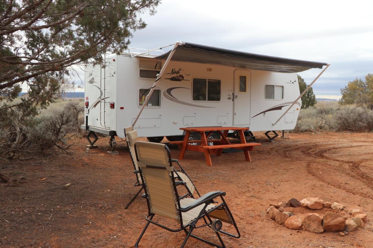 Camp Valhalla At Zion Hotel Colorado City Exterior photo